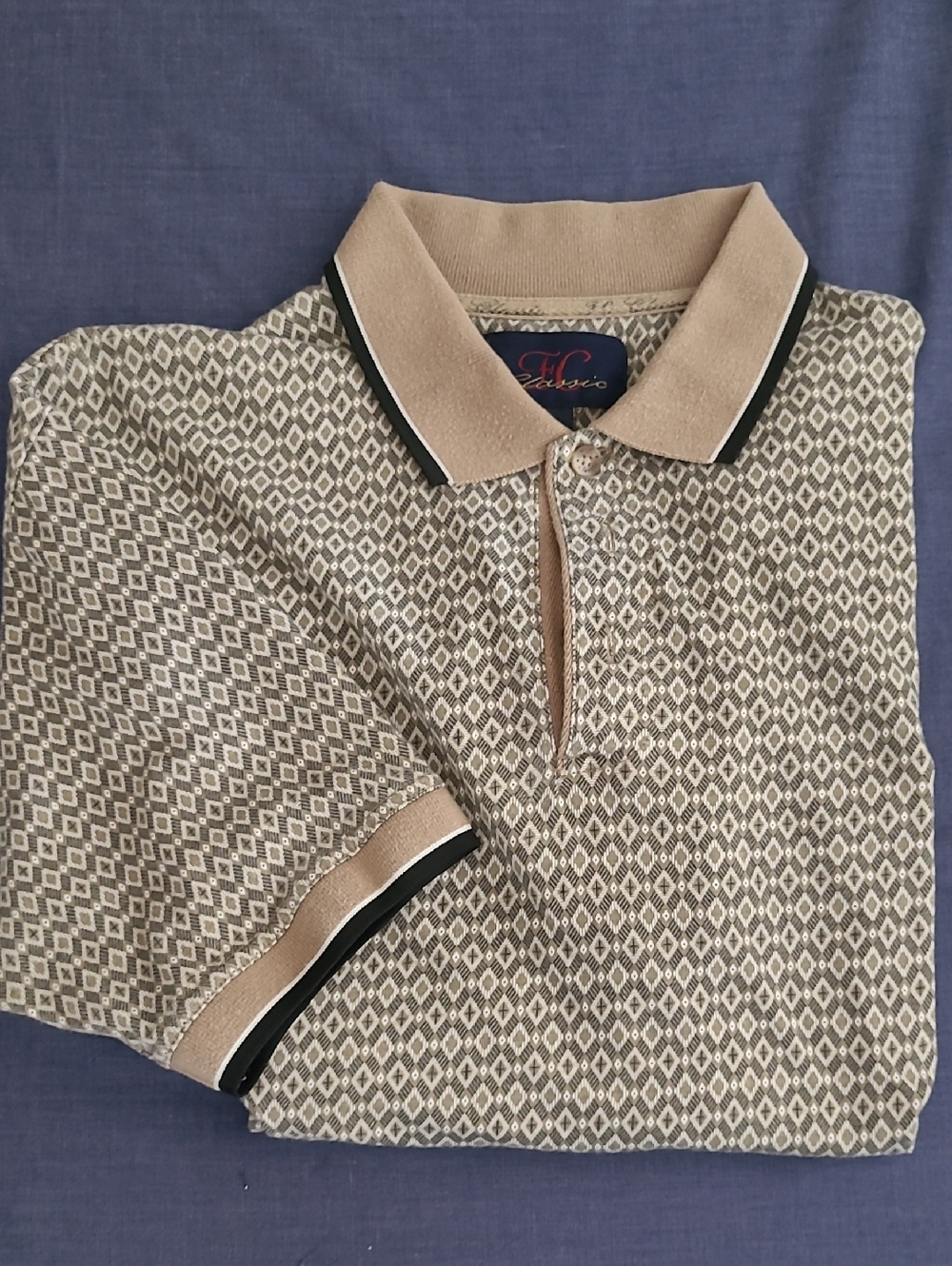 Men's Tauoe abd Black Geometric Polo Shirt with Contrast Trim